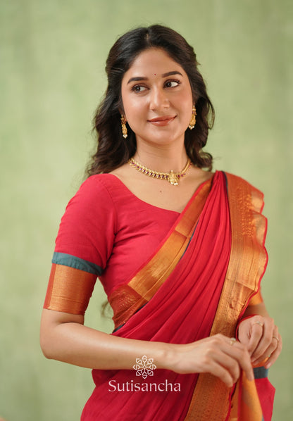 Dhiyona SS Golden Edge Classic Mul Saree