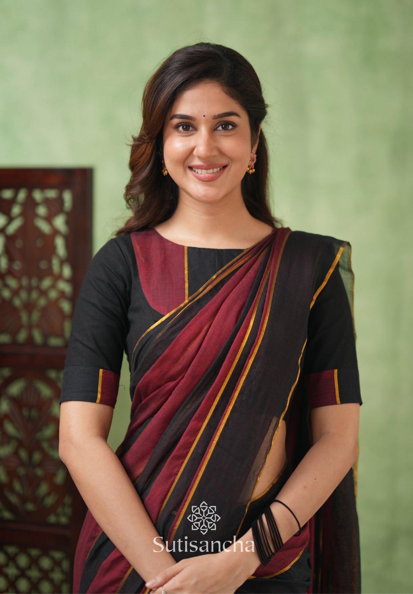 Dhiyona SS Threads of Joy – Multicolor Mul Cotton Magic