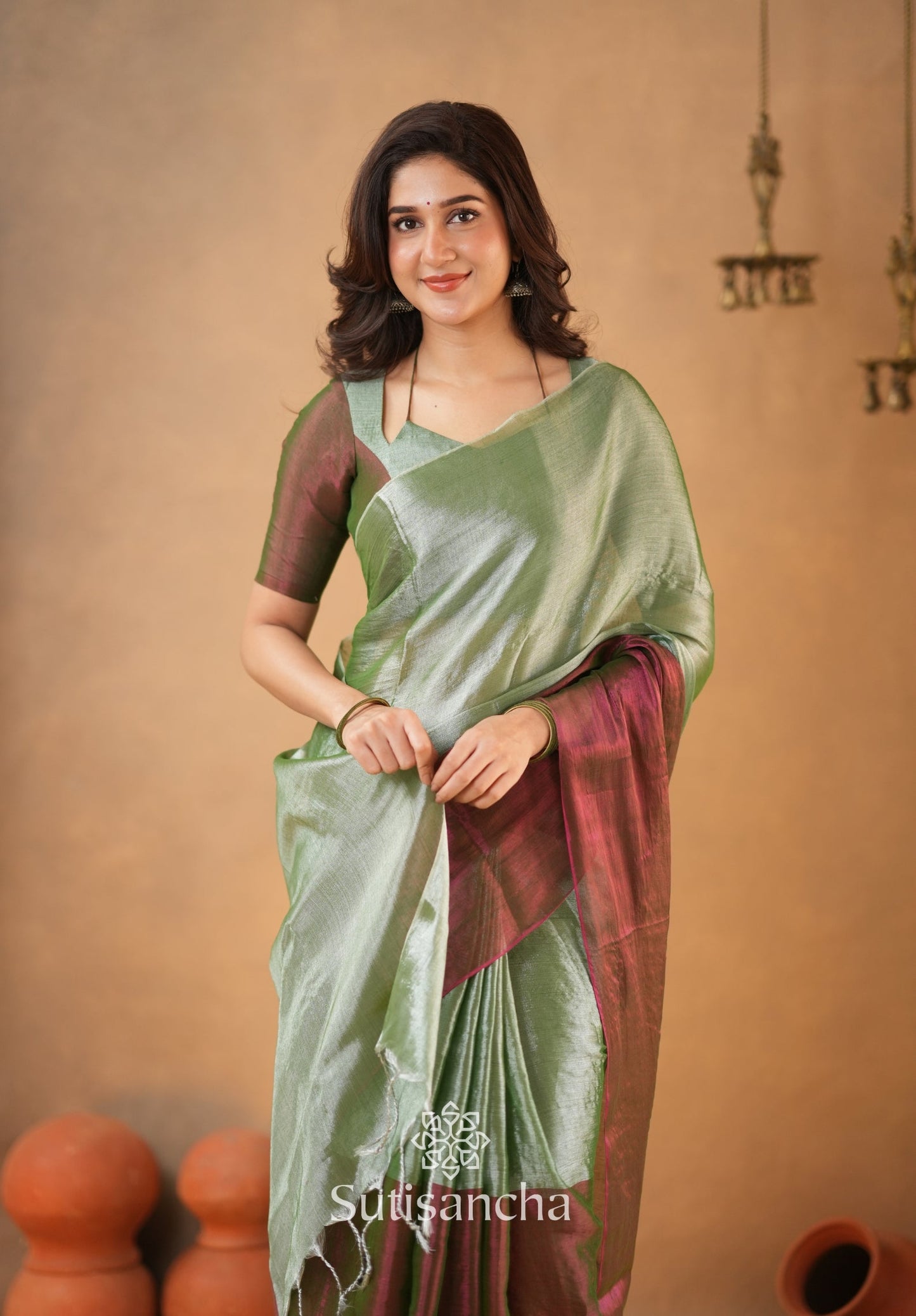 Dhiyona SS Regal Split Elegance Handloom Tissue Cotton Saree