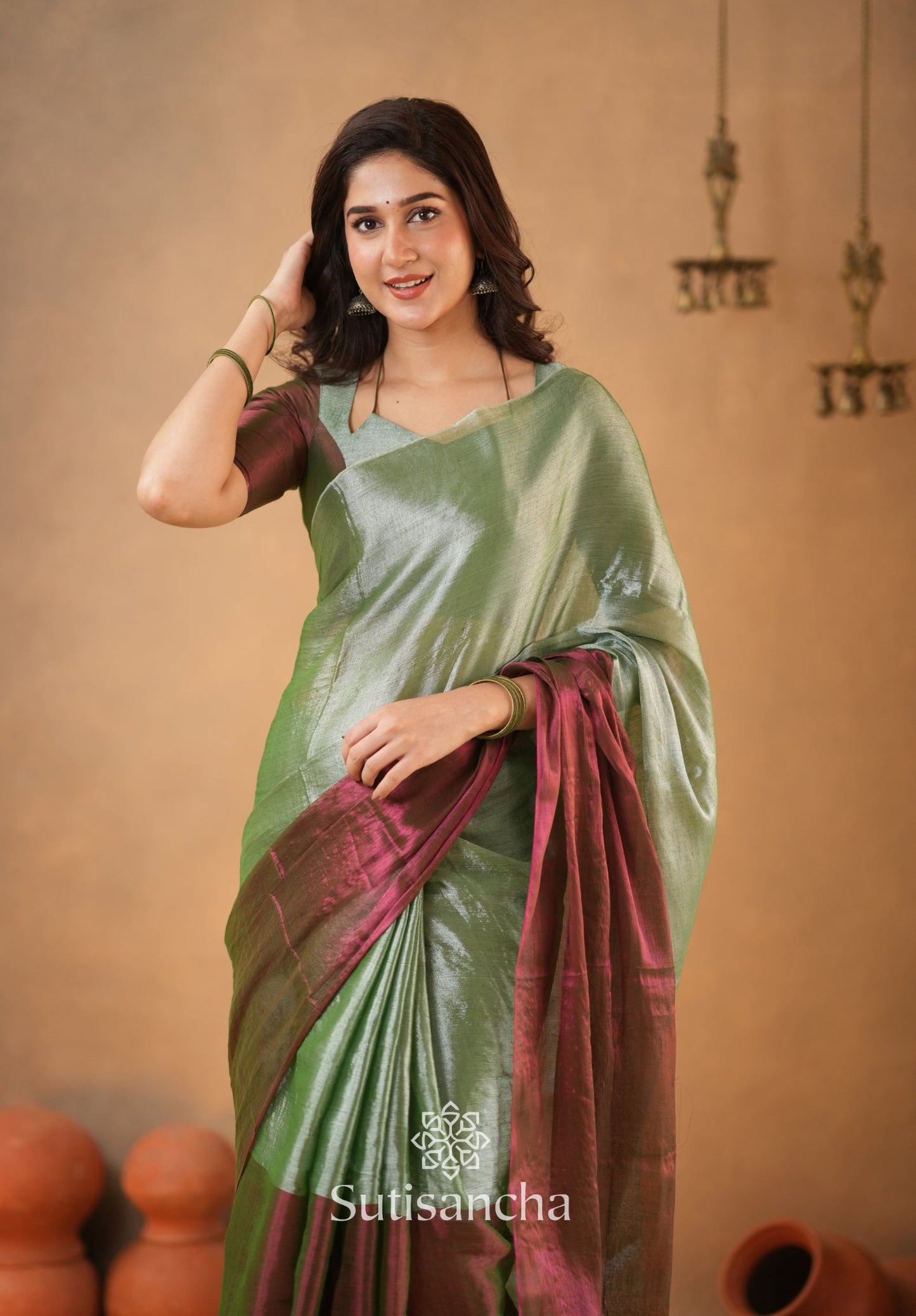 Dhiyona SS Regal Split Elegance Handloom Tissue Cotton Saree