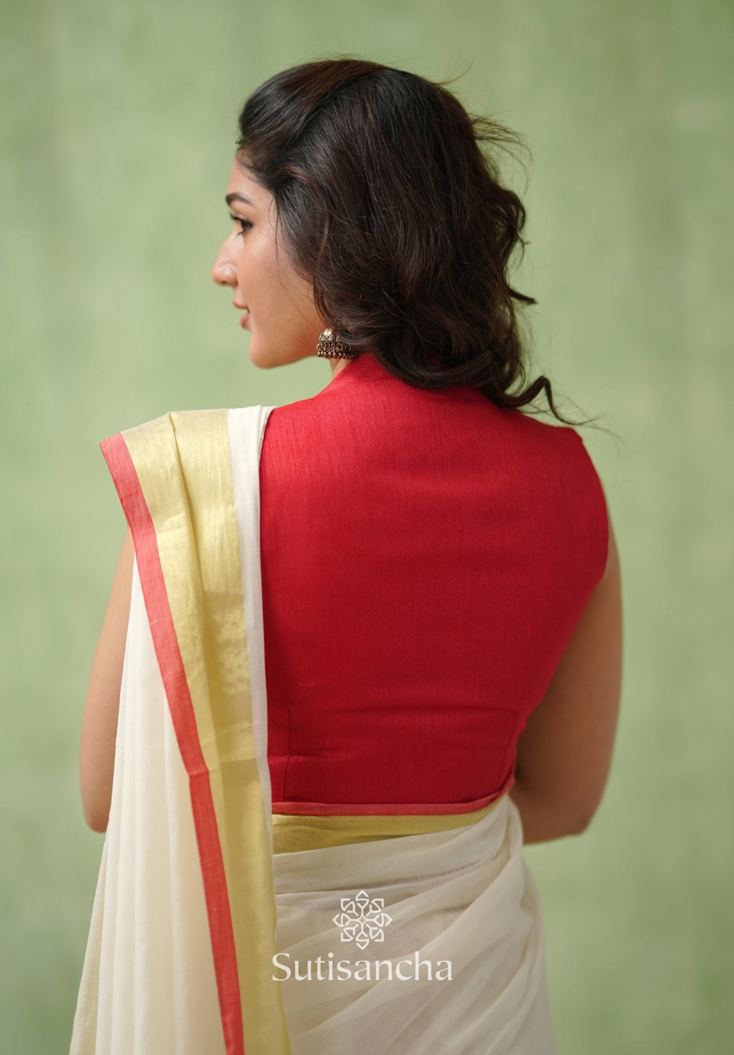 Dhiyona SS Golden Edge Classic Mul Saree