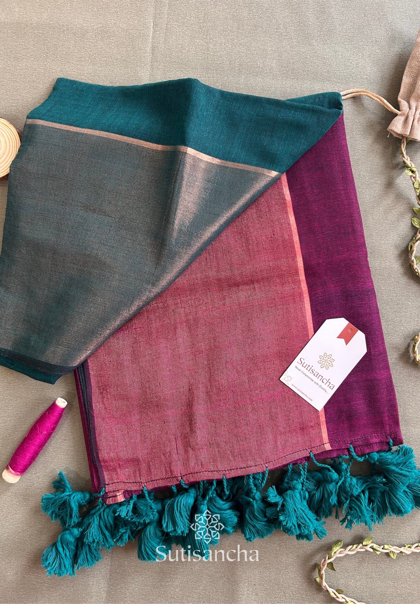 Dhiyona SS Sutisancha Rose-Design Signature Mul Cotton Saree