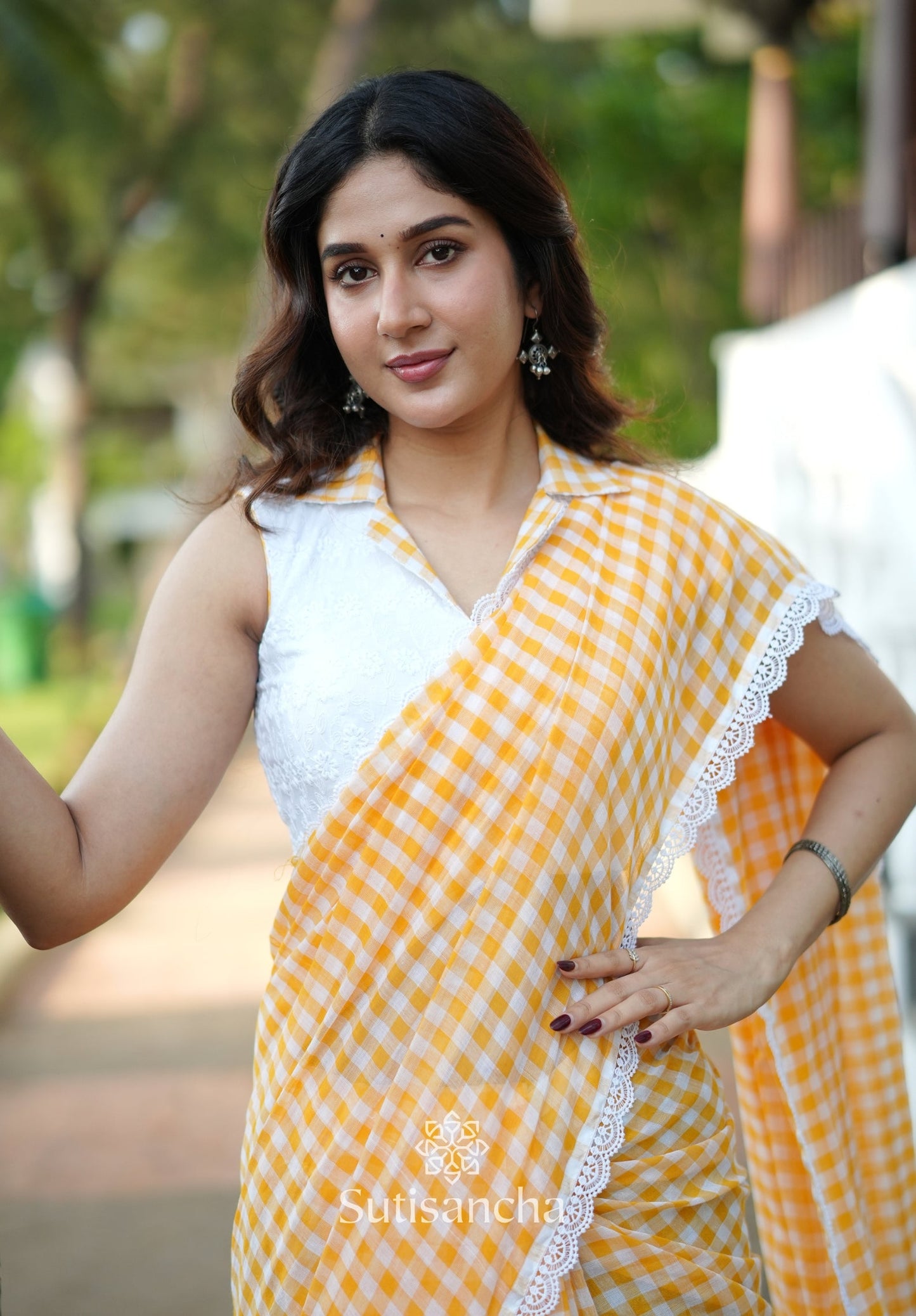 Dhiyona SS Summer Gingham Mul Cotton Saree