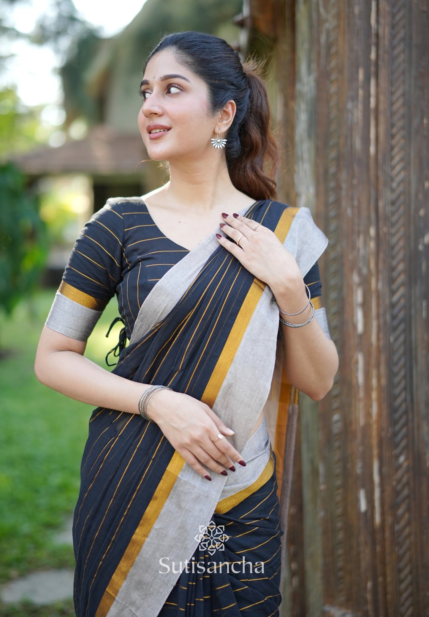 Dhiyona SS Midnight Gleam Mul Cotton Saree