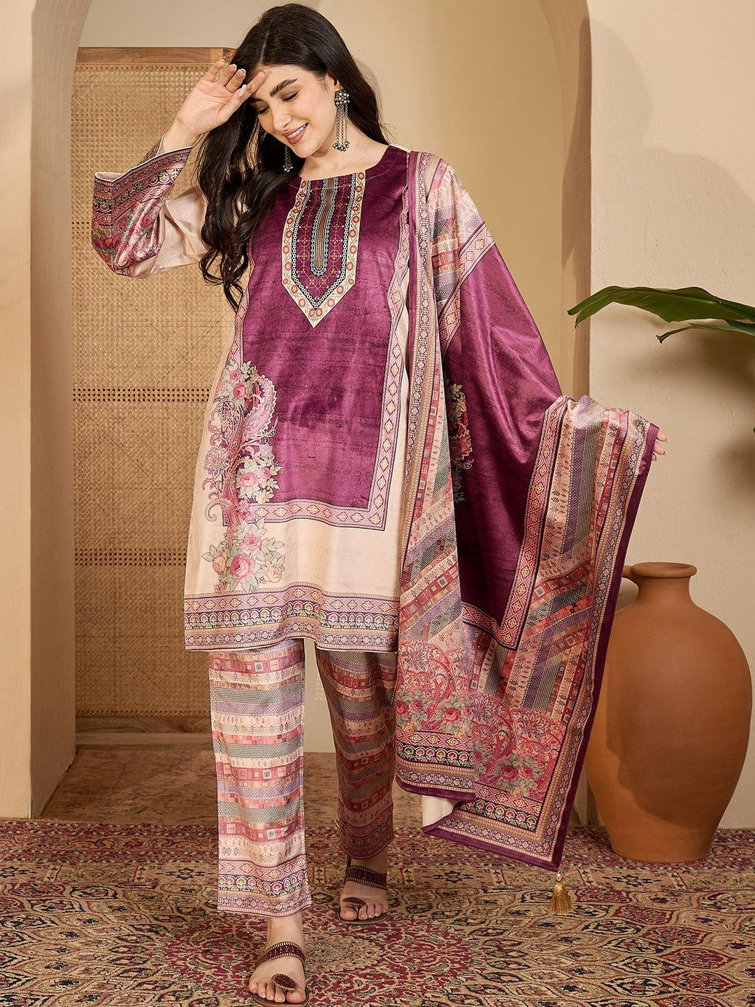 Heavy Velvet with floral Motif kurta set with Dupatta