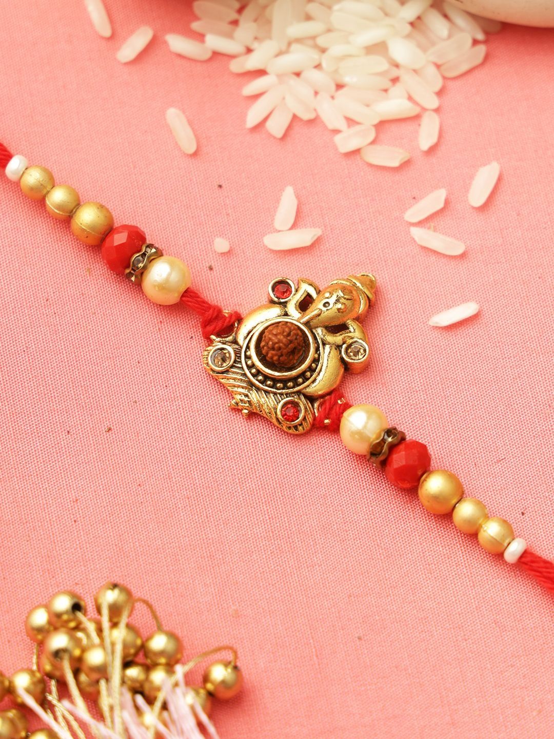 Dhiyona Rakhi