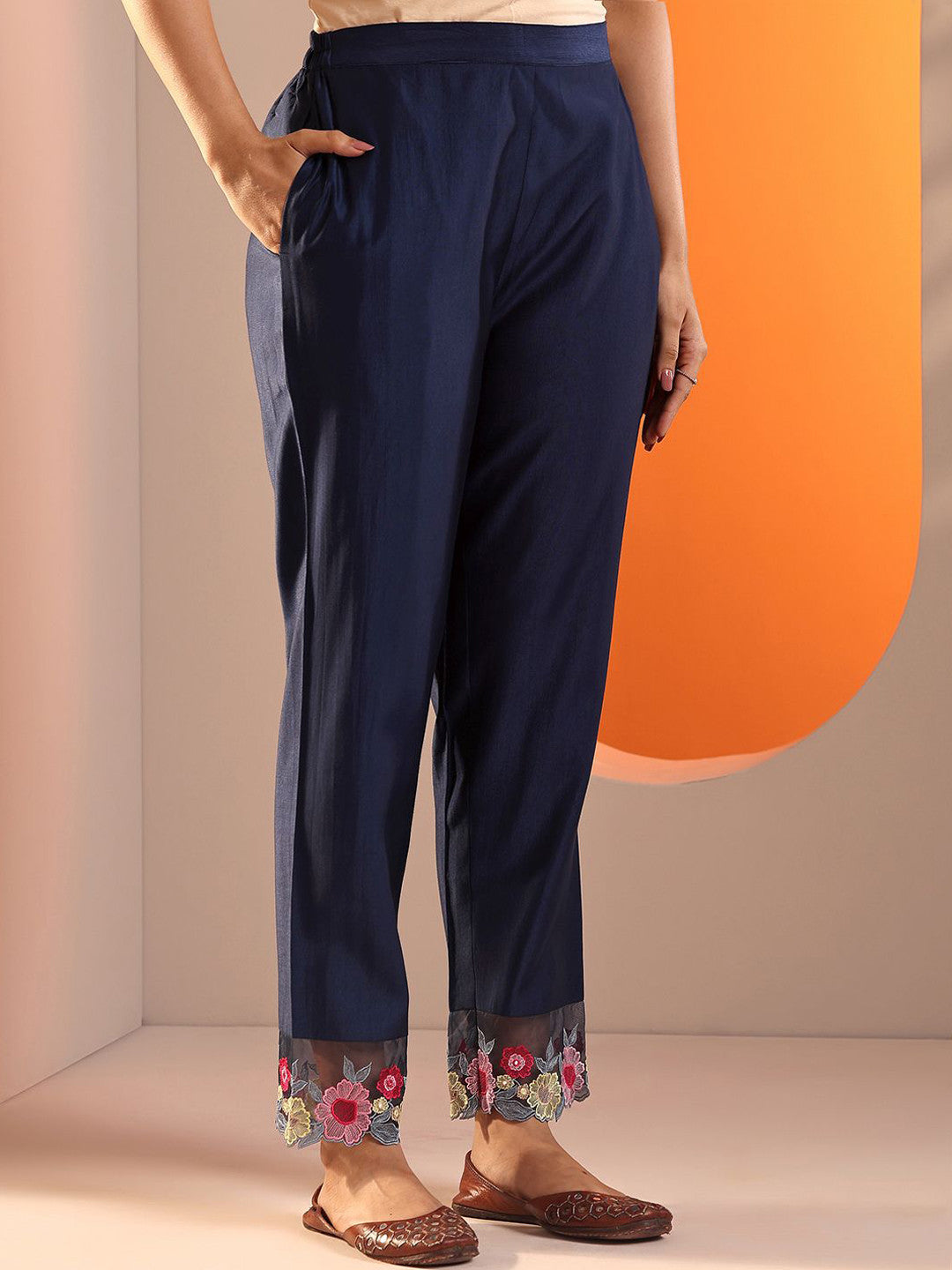Women Floral Embroidered Kurta with Trouser & Dupatta