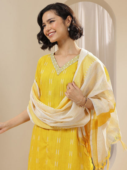 Women Ethnic Motifs Printed Regular Thread Work Kurta with Dhoti Pants & With Dupatta