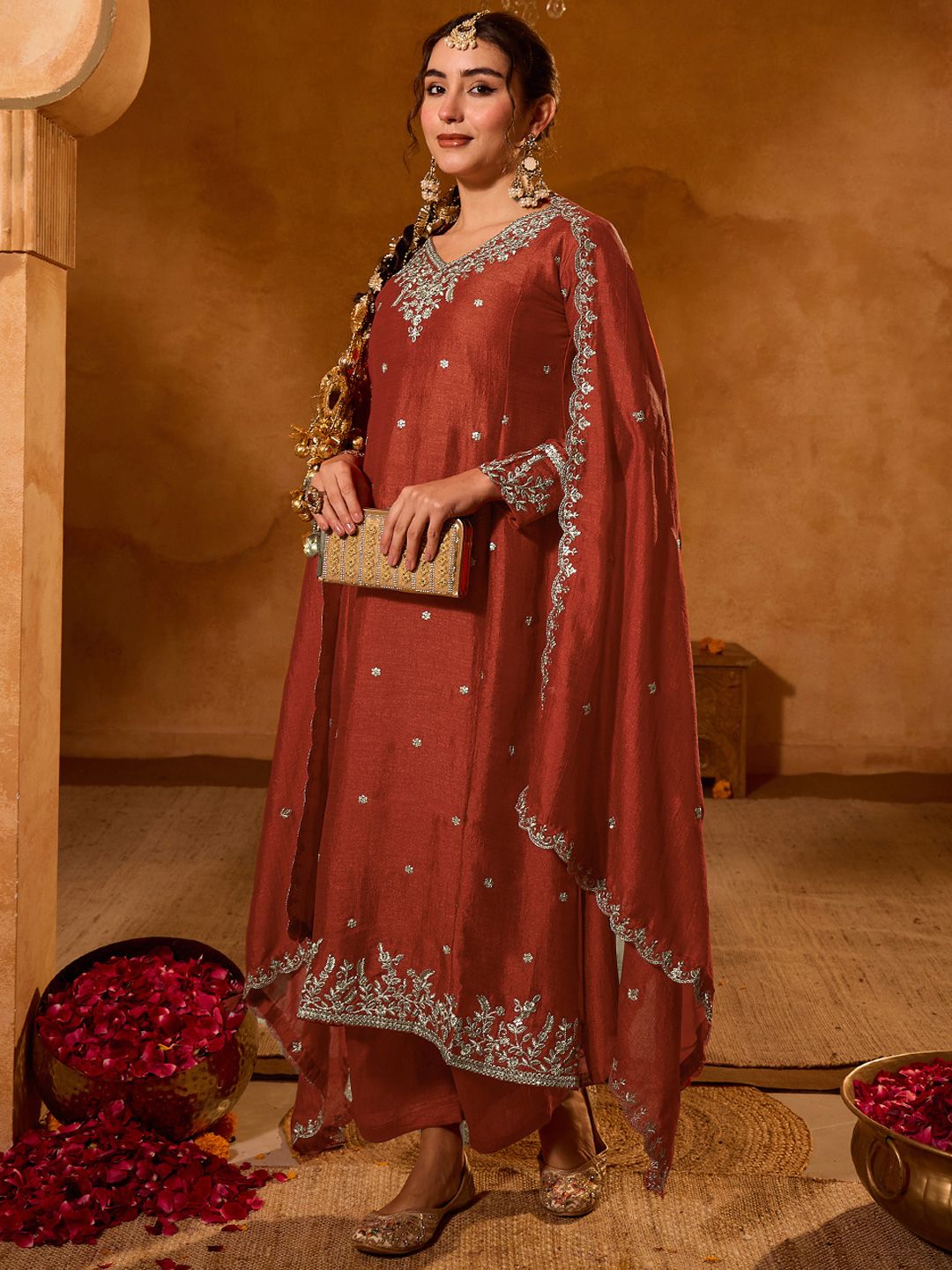 Dhiyona KL Women Ethnic Motifs Embroidered Regular Thread Work Kurta with Palazzos & With Dupatta