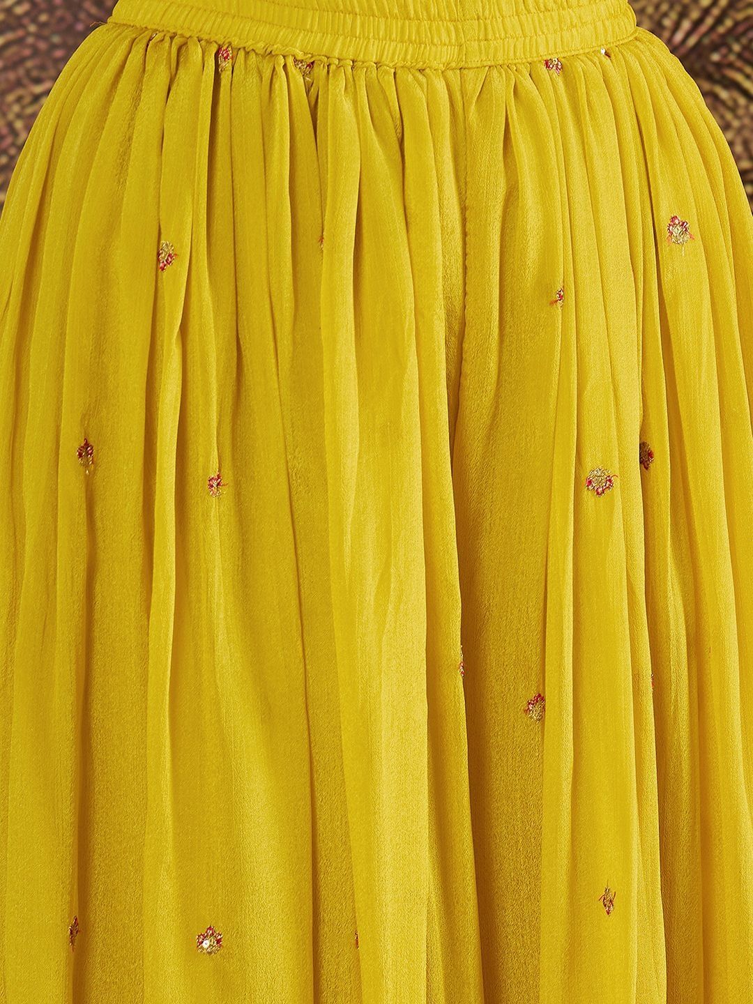 Dhiyona SN Women Embroidered Thread Work Kurta with Sharara & With Dupatta