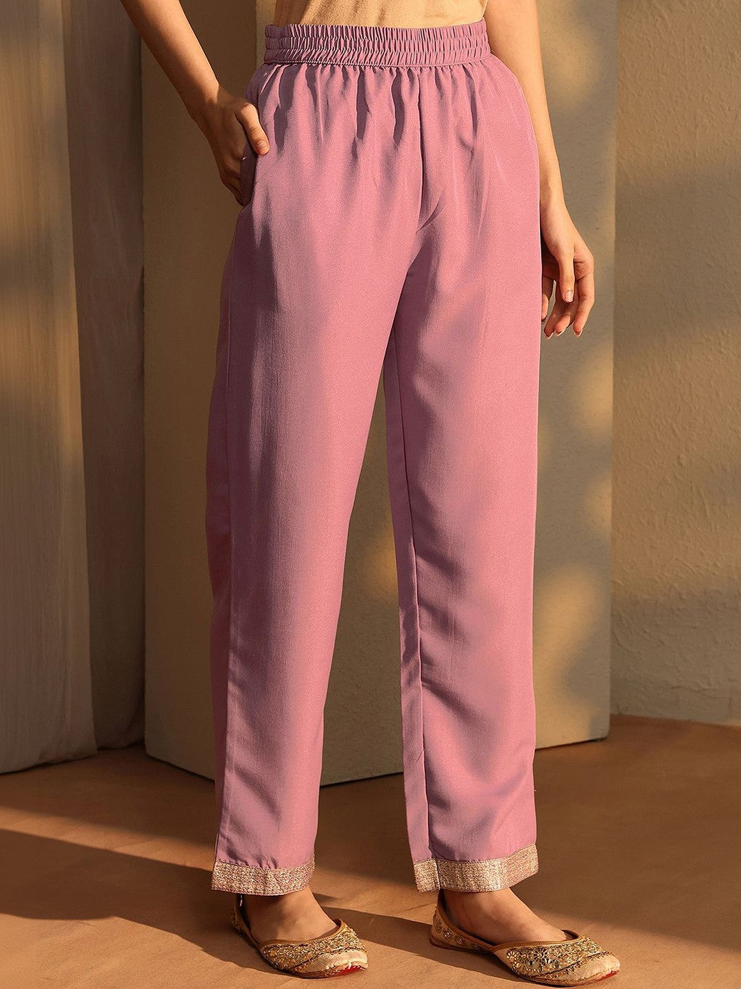 Women Regular Thread Work Kurta with Trousers & With Dupatta