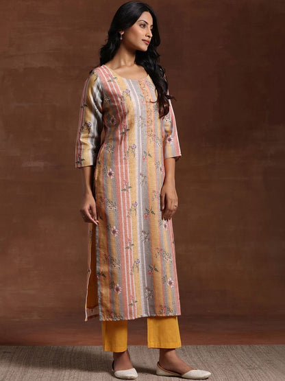 Women Printed Regular Thread Work Kurta with Trousers & With Dupatta