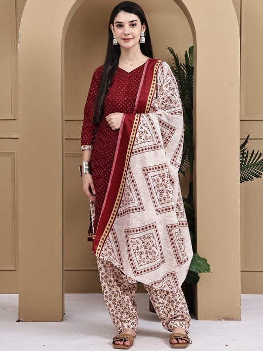 Dhiyona KL Women Printed Cotton Blend Kurta Sets With Dupatta