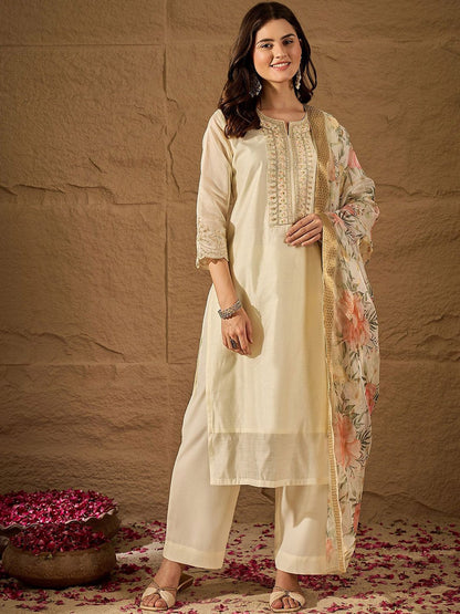 Dhiyona PD Women Women Floral Yoke Design Kurta with Trousers & Dupatta