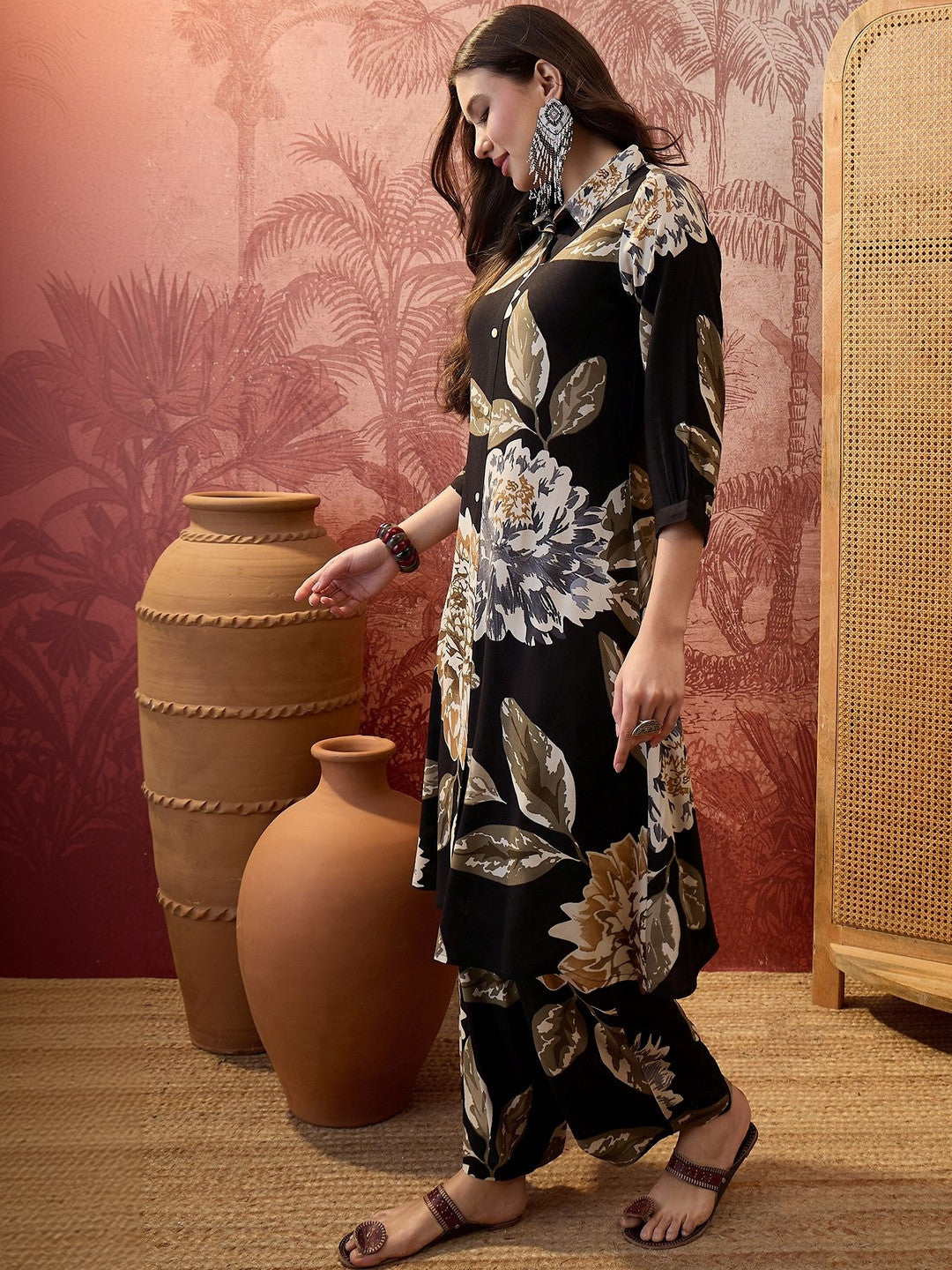 Printed Shirt Collar Kurta & Trousers