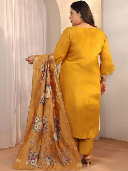 Dhiyona Women's Plus Size Floral Embroidered Kurta with Trousers & With Dupatta