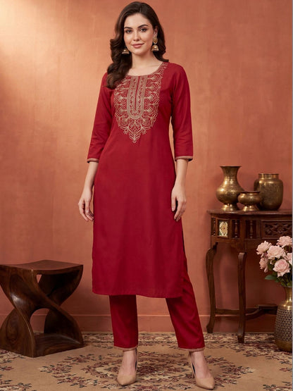 Women Ethnic Motifs Embroidered Regular Thread Work Pure Cotton Kurta with Trousers