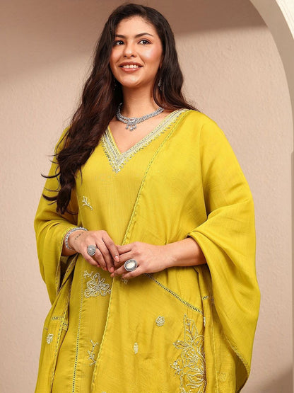 Dhiyona Women's Ethnic Motifs Embroidered Regular Thread Work Kurta with Trousers & With Dupatta