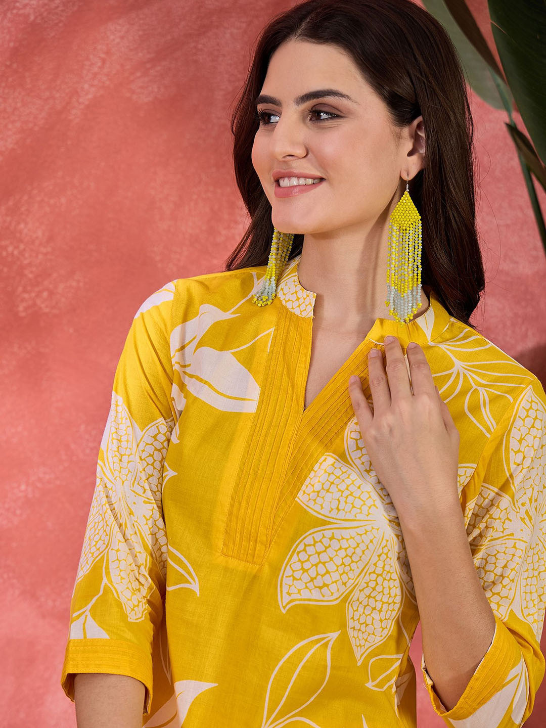 Floral Printed Pure Cotton Mandarin Collar Straight Kurta With Trousers
