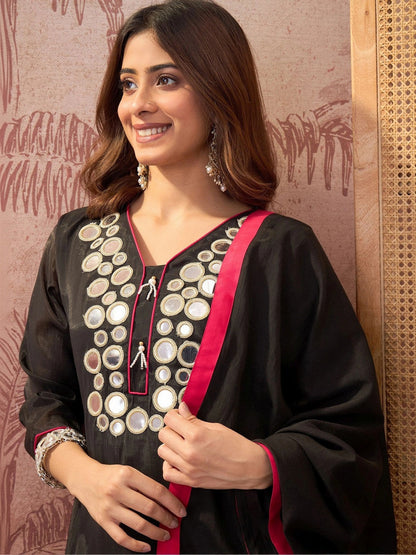 Women Floral Embroidered Regular Mirror Work Kurta with Trousers & With Dupatta