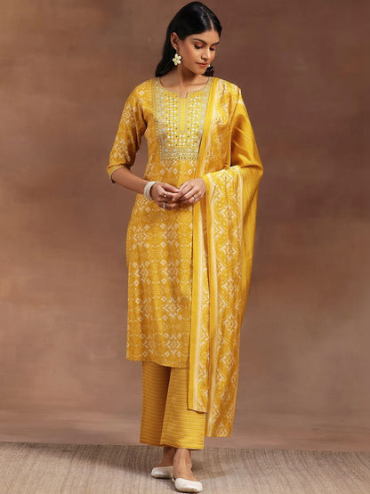 Women Ethnic Motifs Printed Regular Mirror Work Kurta with Trousers & With Dupatta