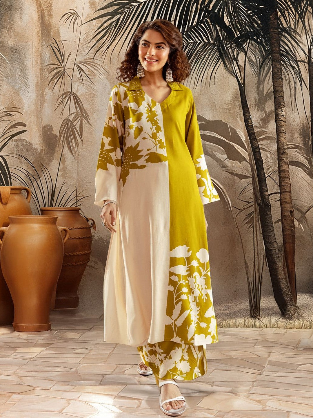 Floral Printed Shirt Collar Thread Work Straight Kurta With Palazzo