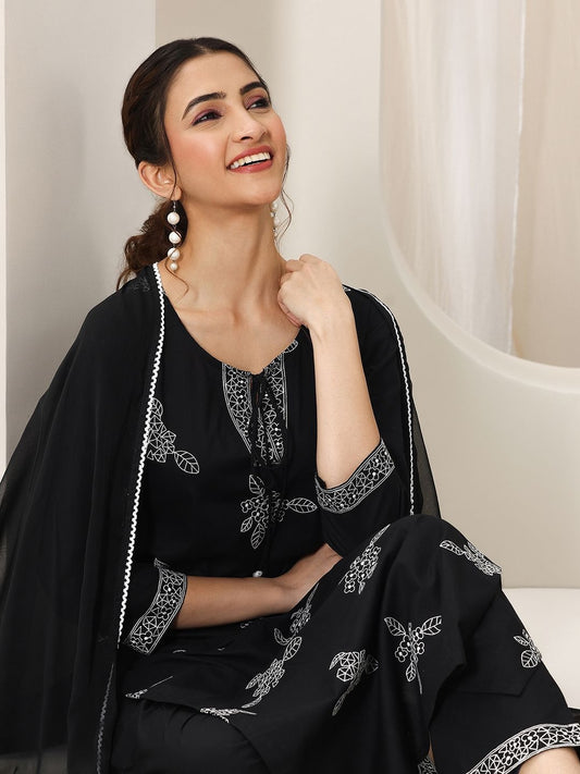 Women Ethnic Motifs Embroidered Kurta with Trousers & Dupatta
