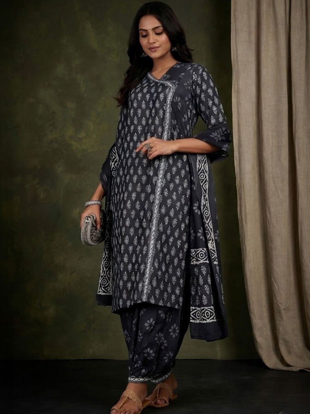 Printed V-Neck Kurta & Salwar With Dupatta