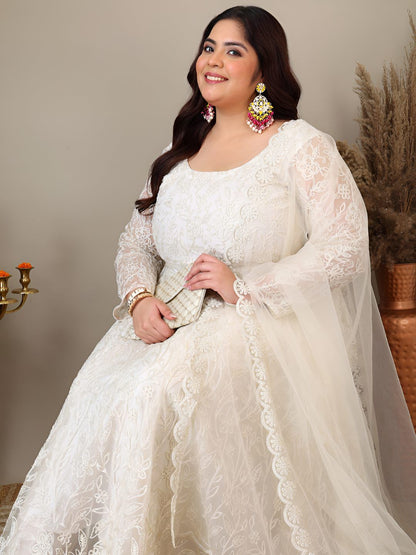 Dhiyona IN Women Floral Embroidered Empire Thread Work Kurta with Trousers & Dupatta