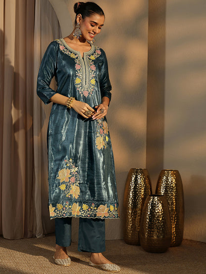 Women Floral Embroidered Regular Kurta with Trousers & With Dupatta