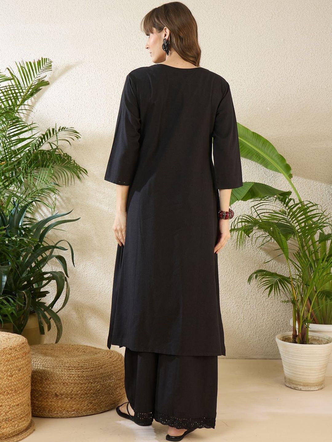 Dhiyona IE Embroidered Round Neck Three-Quarter Sleeves Pure Cotton Tunic And Trousers