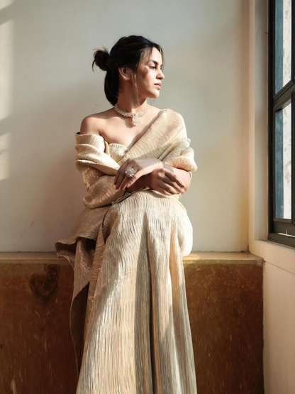 Dhiyona ST 2 pc SET - Primrose Shiny Pleated Pre-Draped Saree with Pleated Blouse Fabric