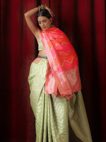 Dhiyona ST Fuschia Pink Chevron Jacquard Dupatta