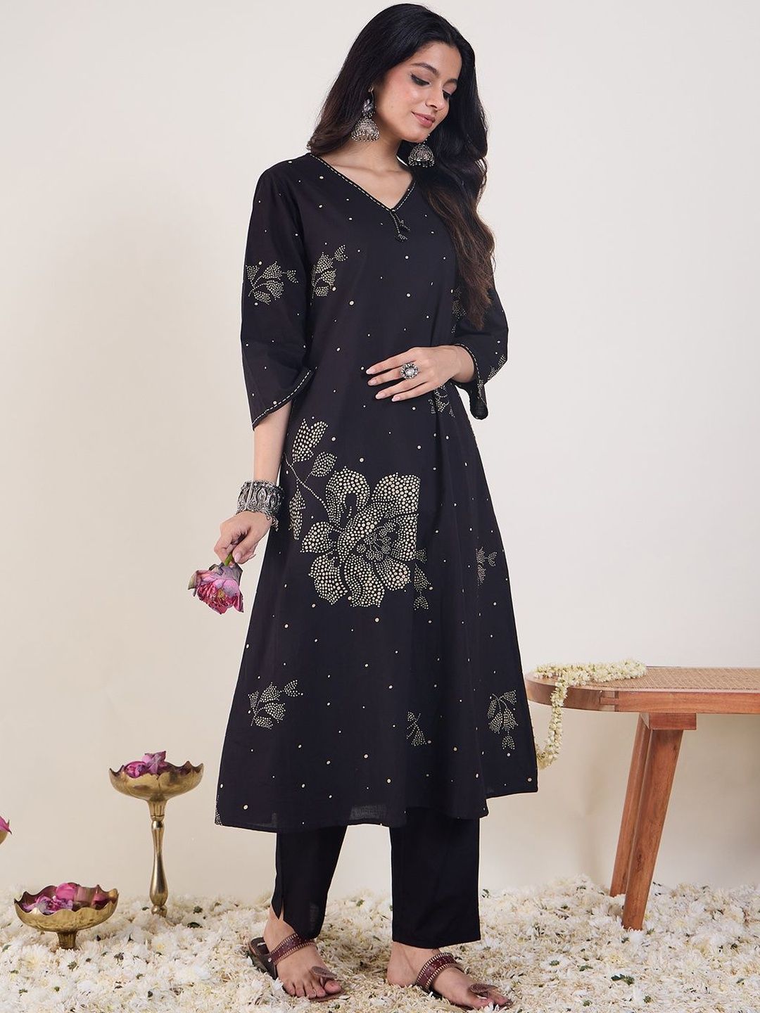 Dhiyona IE Printed V-Neck Pure Cotton Tunic With Trousers