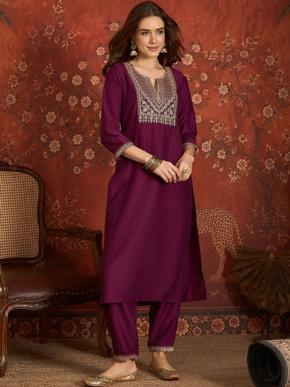 Women Ethnic Motifs Embroidered Regular Thread Work Kurta with Trousers & With Dupatta