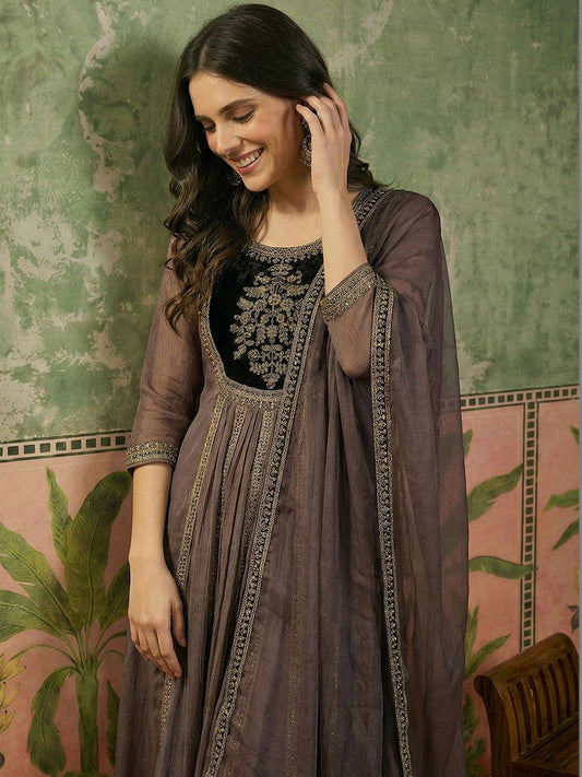 Embroidered Poly Chiffon Round Neck Kurta Sets