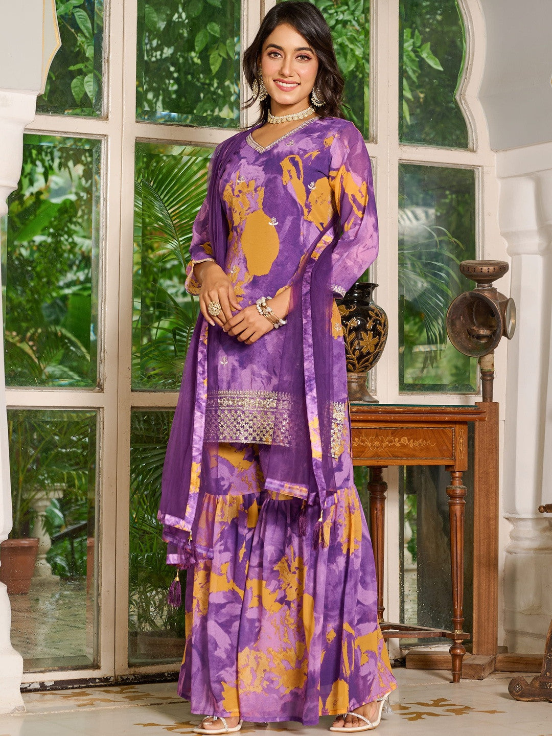 Women Dyed Regular Thread Work Kurta with Sharara & With Dupatta