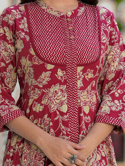 Dhiyona KL Women Floral Printed Panelled Kurta with Trousers & With Dupatta