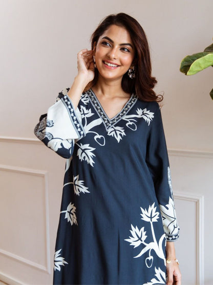 JAGDEEP AZURE PRINTED KURTA PANT SET