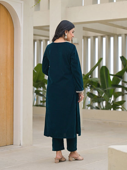 Dhiyona KL Ethnic Motifs Embroidered Embellished Velvet Straight Kurta & Trouser & Dupatta