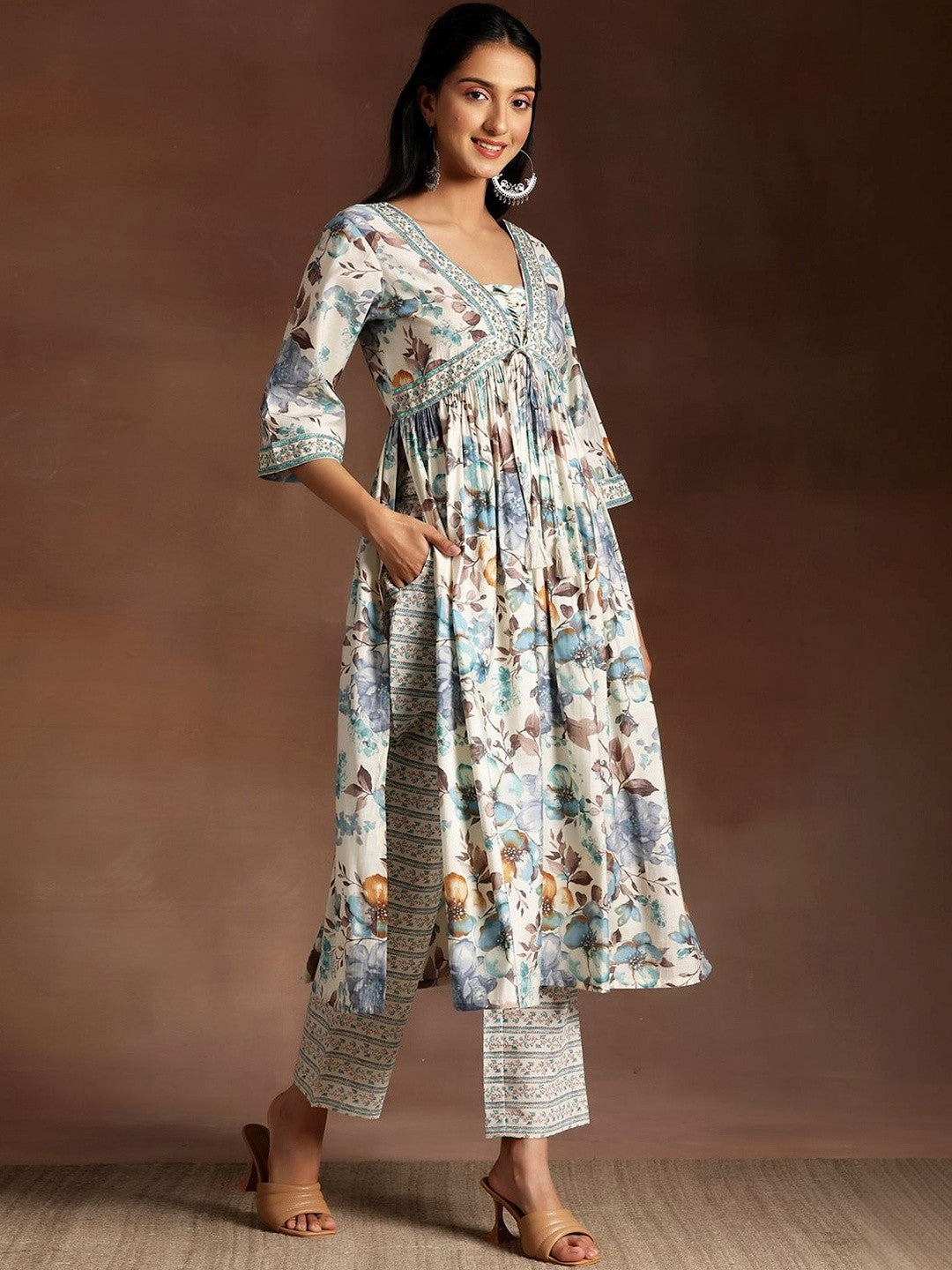 Women Floral Printed Empire Kurta with Trousers & With Dupatta