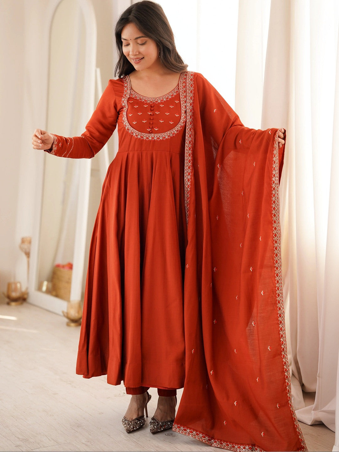 Women Ethnic Motifs Embroidered Empire Thread Work Chanderi Silk Kurta with Trousers & With Dupatta