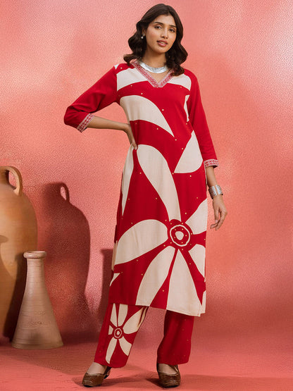 Women Floral Printed Kurta with Trousers