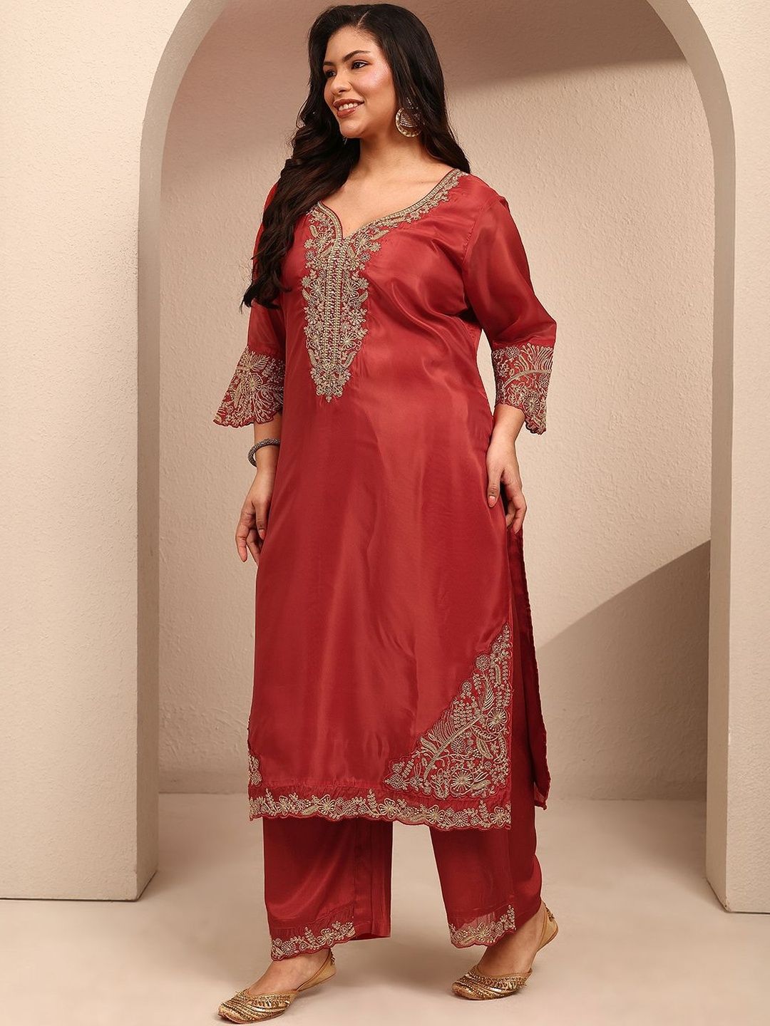 Dhiyona Women's Ethnic Motifs Embroidered Regular Thread Work Kurta with Trousers & With Dupatta