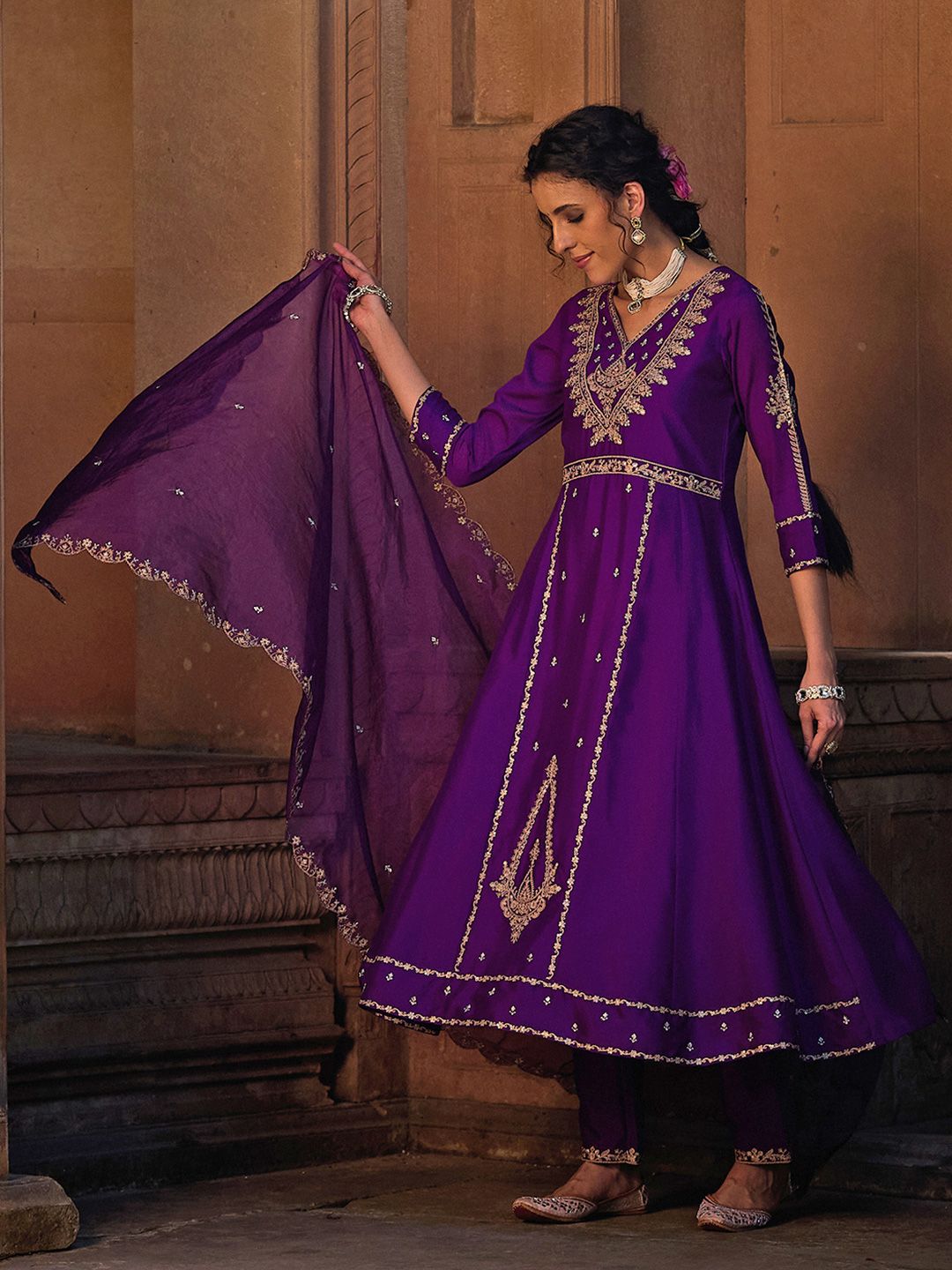Dhiyona CH Women Floral Embroidered A-Line Kurta with Trousers & Dupatta