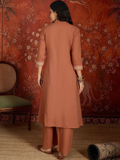 Women Floral Embroidered Regular Thread Work Kurta with Trousers