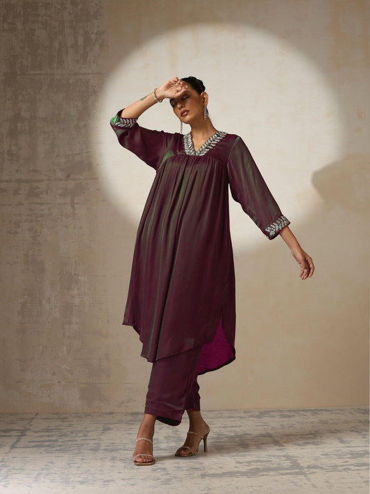 Dhiyona ST Women's Purple and Green Dual Shade Viscose Satin Kurta with Hand Embroidery on Neck and Sleeve 2 Piece Set | Straight Fit, V Neck, 3/4 Sleeves, Pants, Festive Wear, (Viscose Satin)