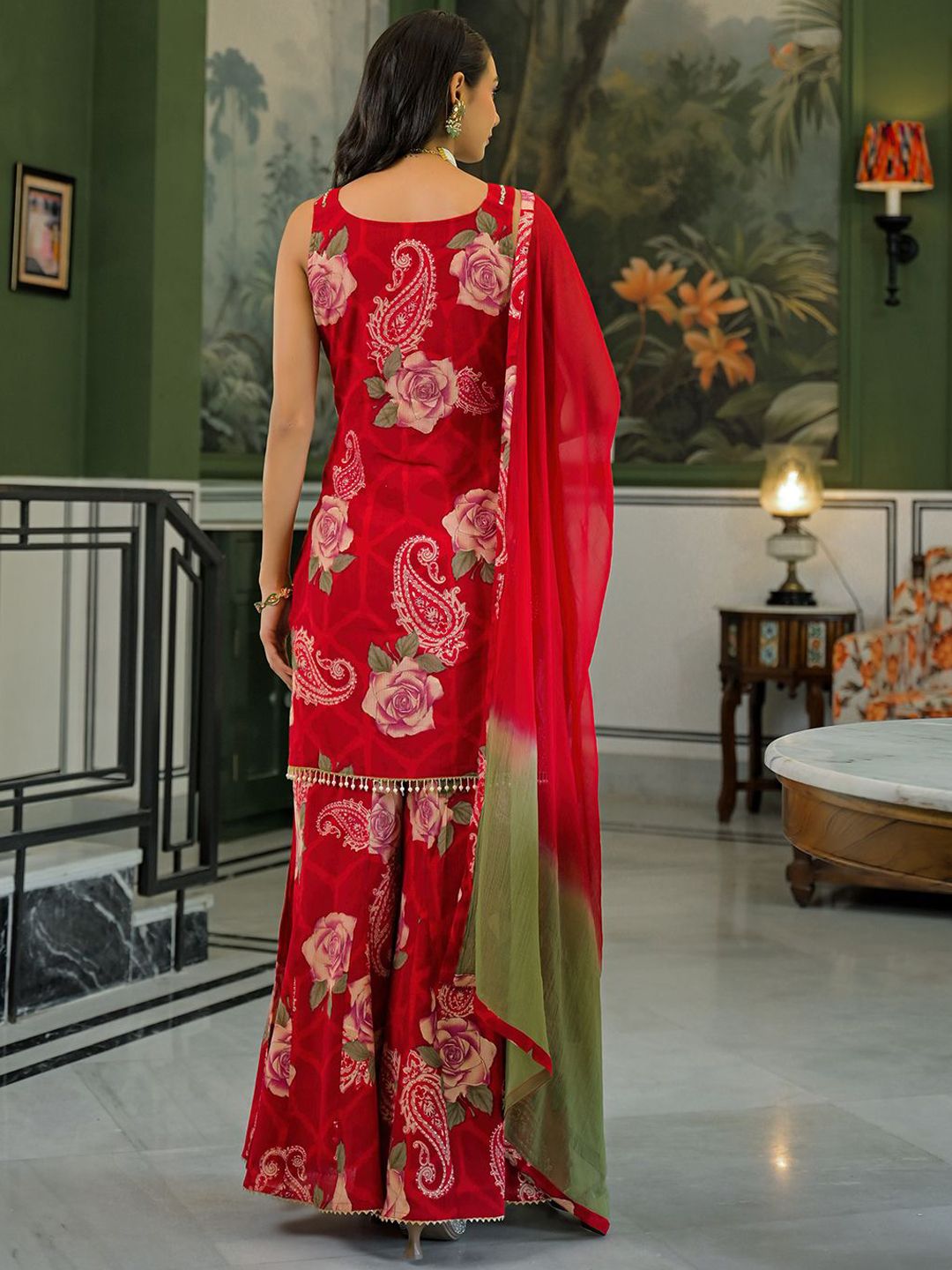 Dhiyona HOP Women Floral Printed Kurta with Sharara & Dupatta