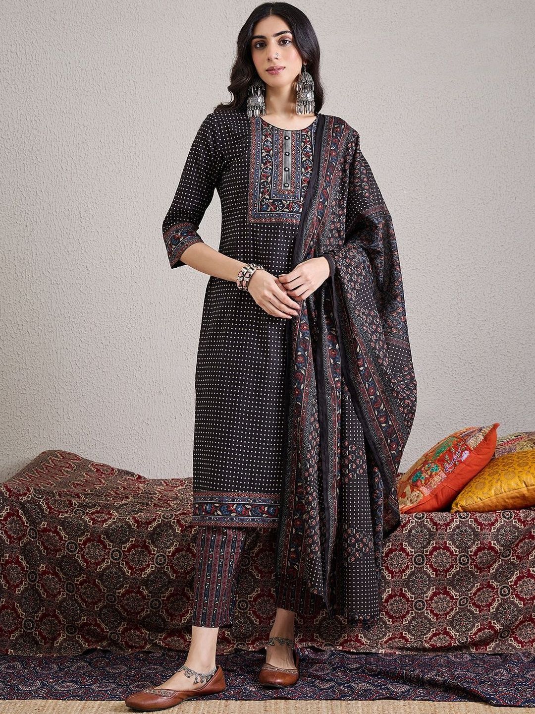 Dhiyona IE Ethnic Motifs Yoke Design Pure Cotton Straight Kurta & Trousers With Dupatta