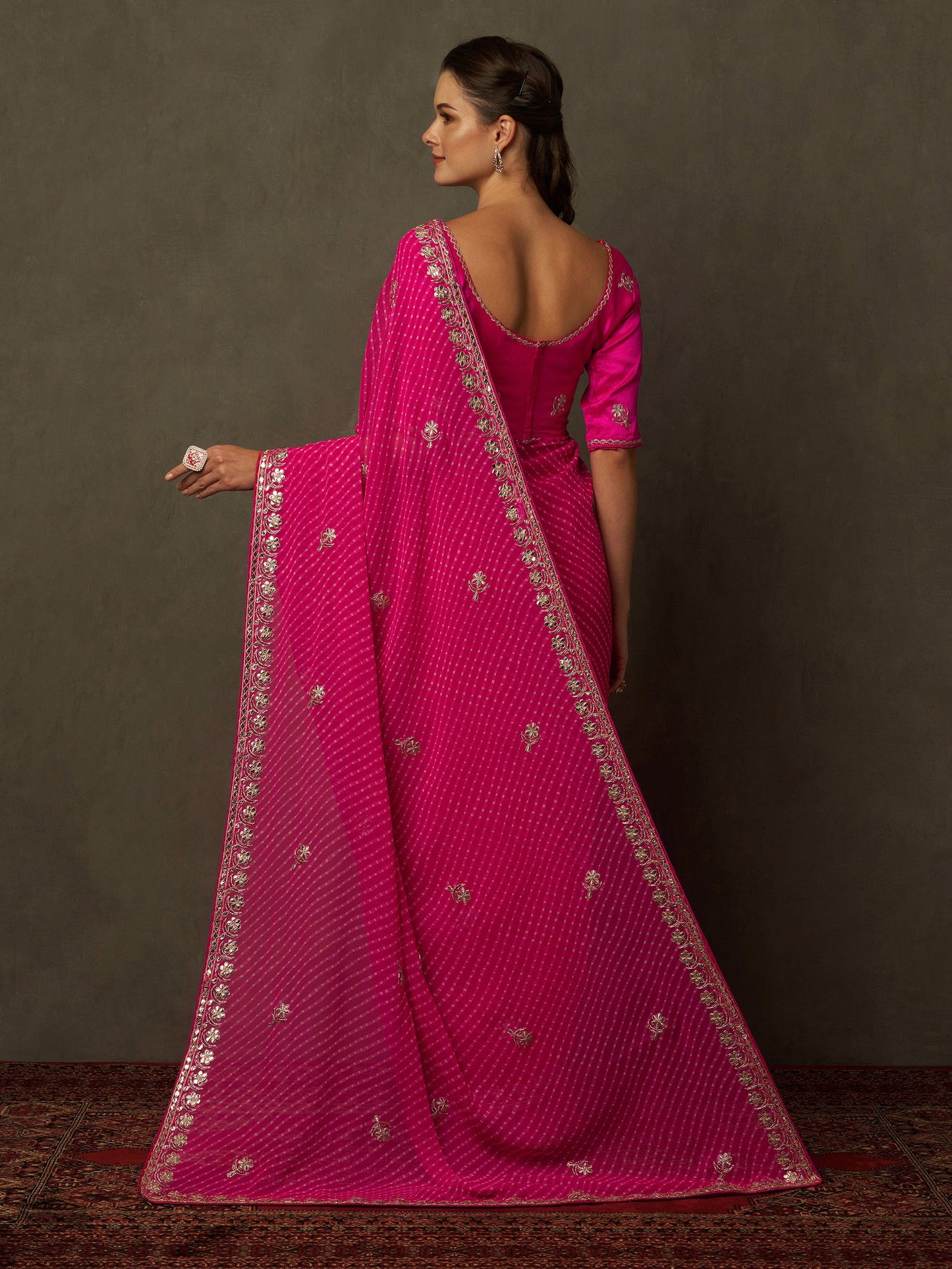 Women's Georgette Pink Embellished Designer Saree With Blouse Piece